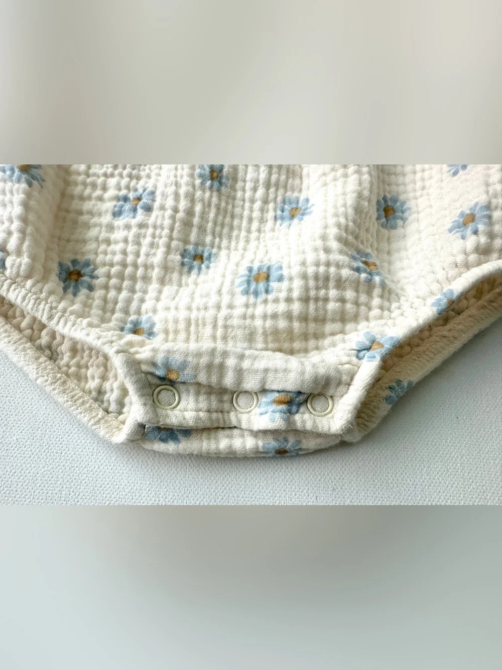 Rabbit + Bear girl’s Organic baby clothing line. Size 0-3M.